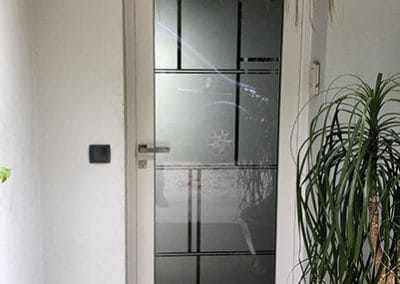 installation porte pvc par R'renov dans une maison à Grenoble Rhône Alpes